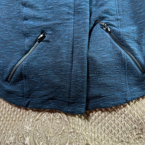 Tahari Blue Textured Jacket - Picture 3 of 4